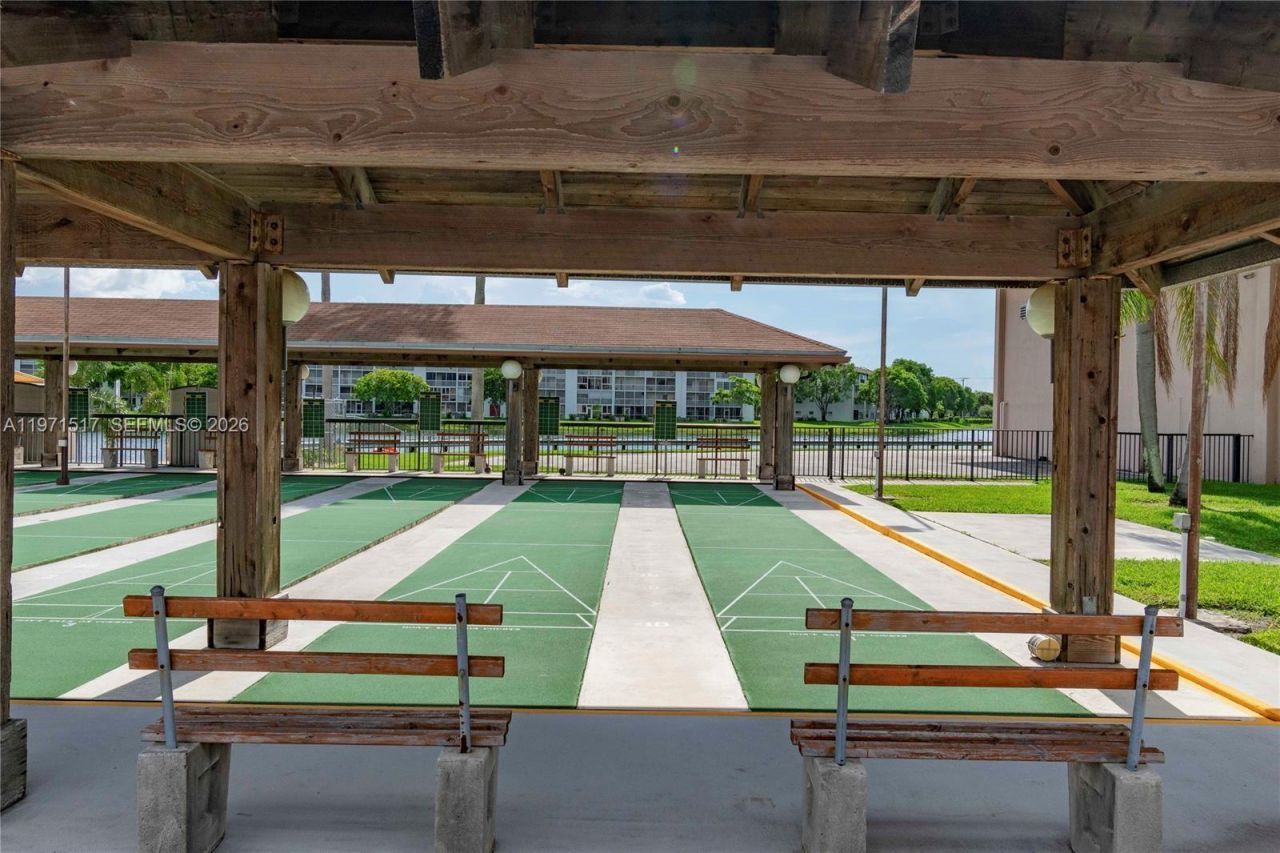 200 SW 132nd Way , Unit 207L, Pembroke Pines, FL 33027 Photo