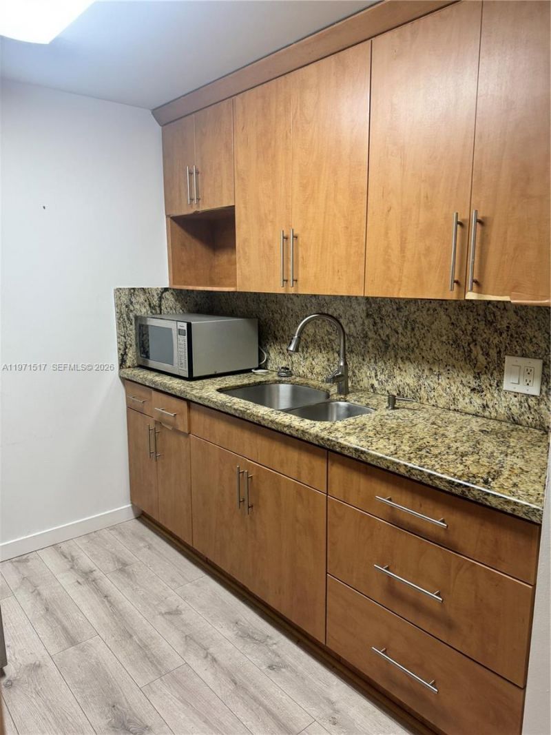 200 SW 132nd Way , Unit 207L, Pembroke Pines, FL 33027 Photo