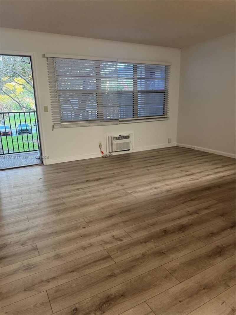 200 SW 132nd Way , Unit 207L, Pembroke Pines, FL 33027 Photo