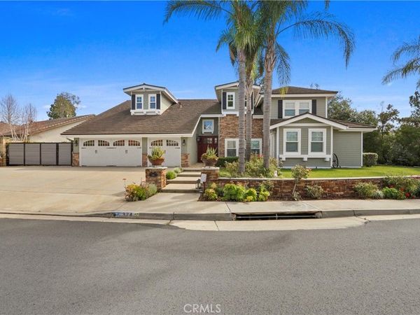 374 S Silverbrook Drive, Anaheim Hills, CA 92807