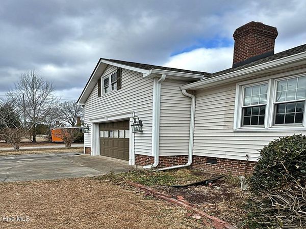 645 Sand Trap Drive, Rocky Mount, NC 27804