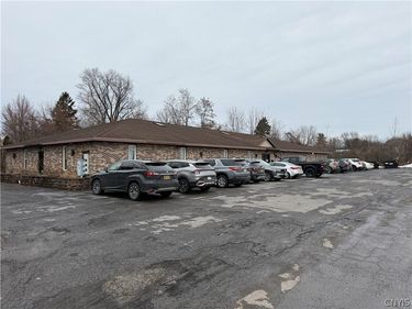 636 Old Liverpool Road, Liverpool, NY 13088