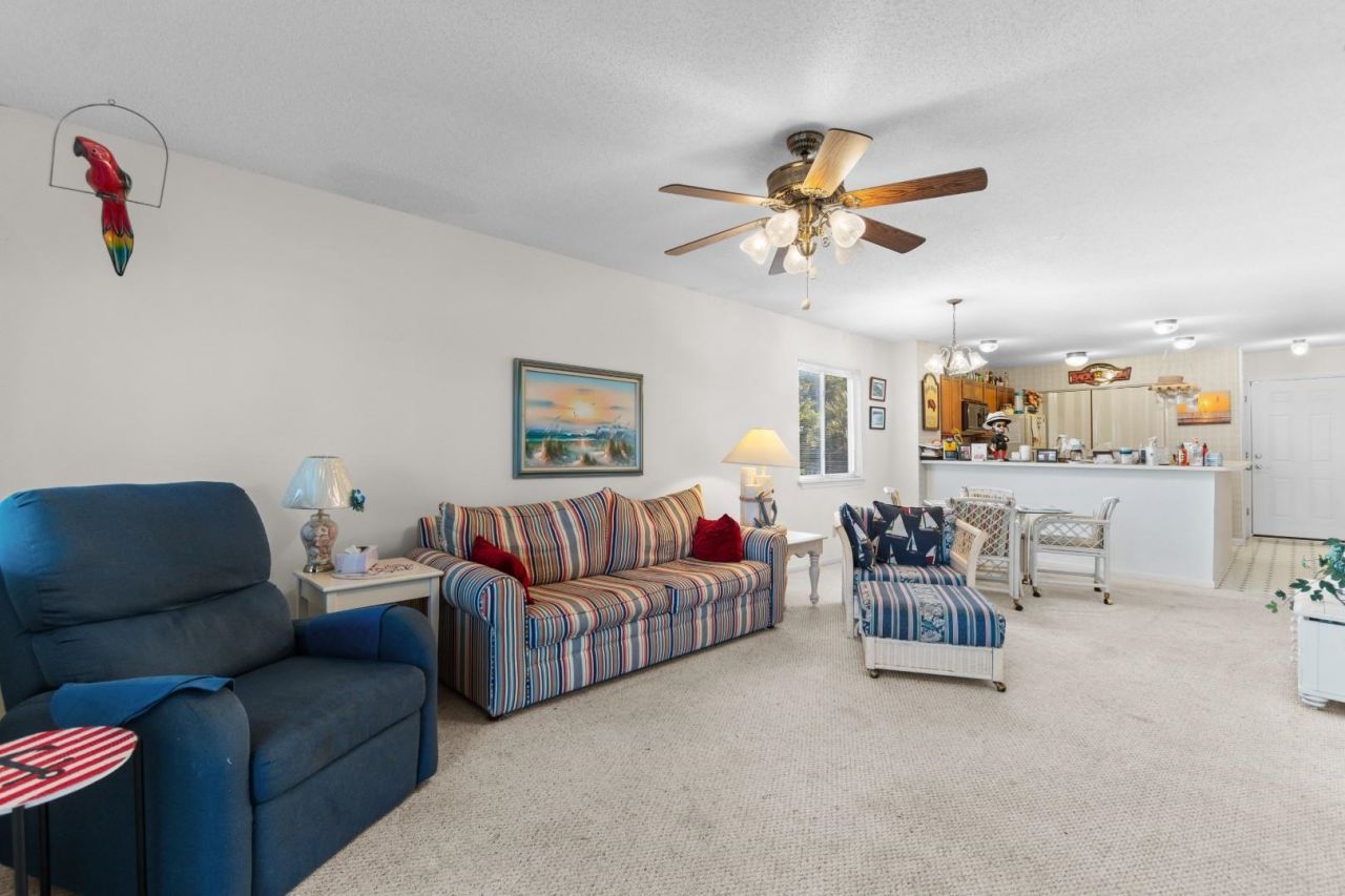 712 South Dogwood Dr. Photo 12