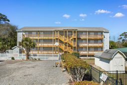 712 South Dogwood Dr. photo 4