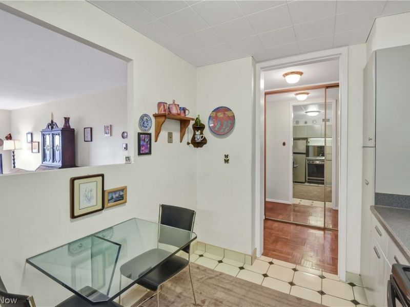 12700 Lake Avenue, Unit 2808, Lakewood, OH 44107 Photo 10