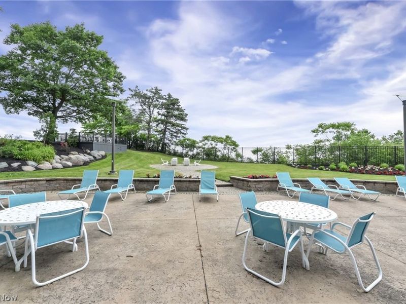 12700 Lake Avenue, Unit 2808, Lakewood, OH 44107 Photo 36