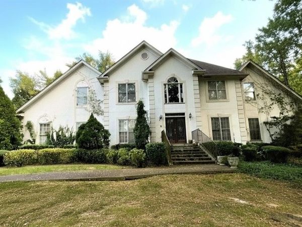 1306 Desoto Falls Court SW, Atlanta, GA 30311