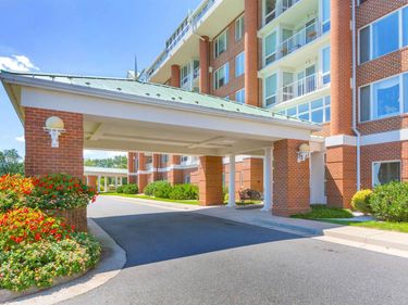 500 CRESTWOOD DR, Unit 2306, Charlottesville, VA 22903