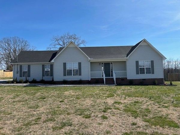 6 Saddleford Dr , Fayetteville, TN 37334