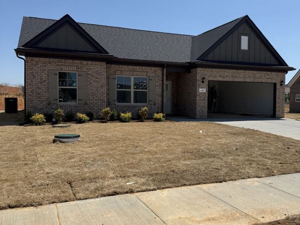 147 Watershed Court, Ashland City, TN 37015