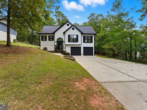 424 S Pine Hill Road, Griffin, GA 30224