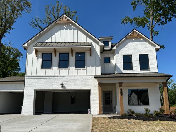 102 Rose Lake Court, Hoschton, GA 30548