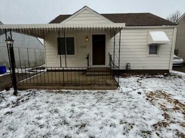 1329 Lamar Drive, Springfield, OH 45504