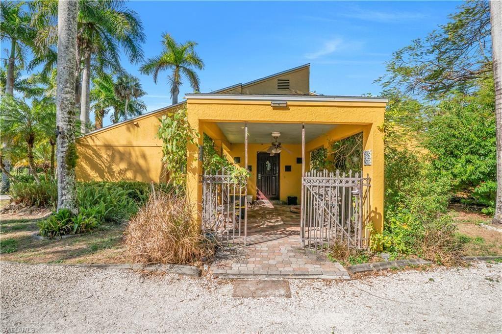 184 W Mariana Ave, North Fort Myers, FL 33903 Photo