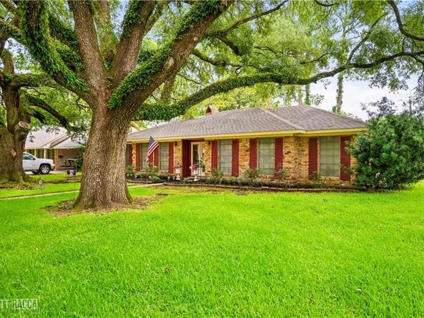 715 TANGLEWOOD Drive, Alexandria, LA 71301