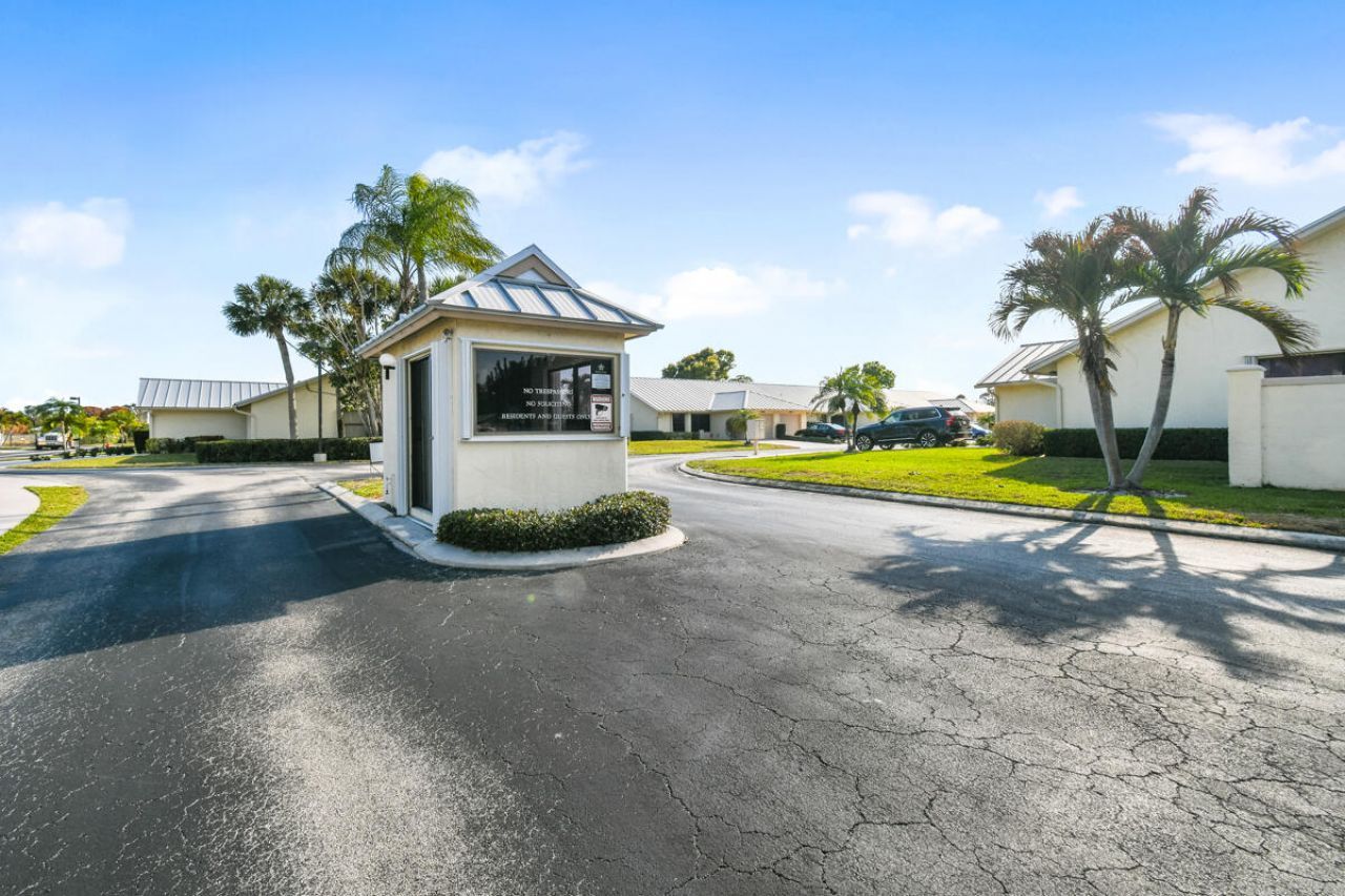 7852 SE Sugar Sand Circle, Hobe Sound, FL 33455 Photo