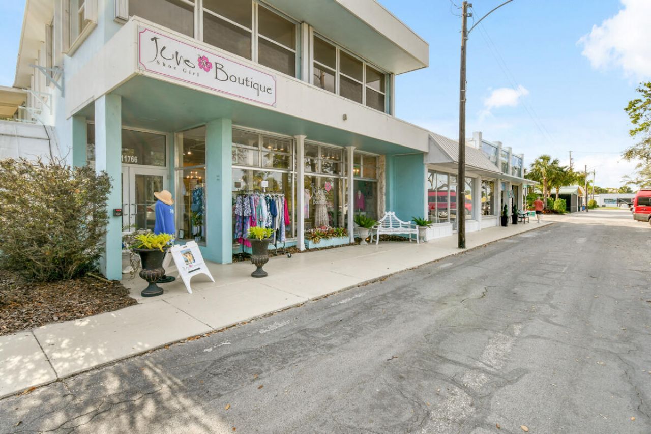 7852 SE Sugar Sand Circle, Hobe Sound, FL 33455 Photo