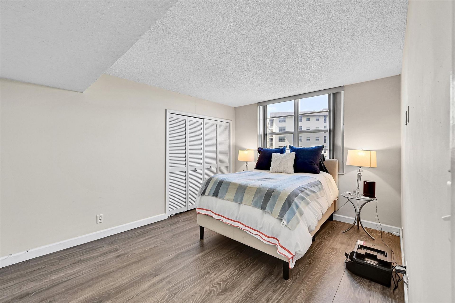 605 Oaks Drive, Unit 701, Pompano Beach, FL 33069 Photo