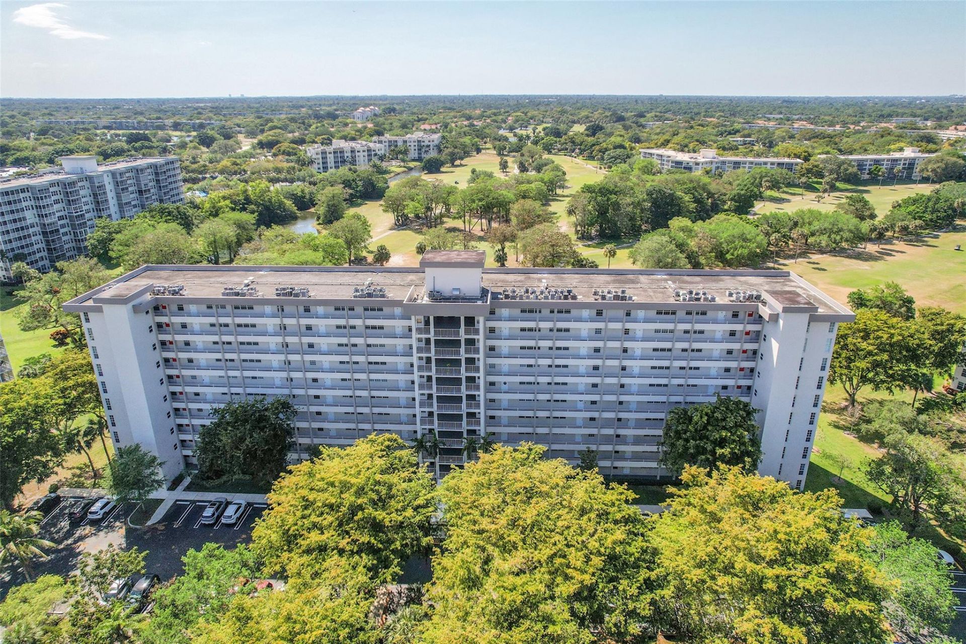 605 Oaks Drive, Unit 701, Pompano Beach, FL 33069 Photo