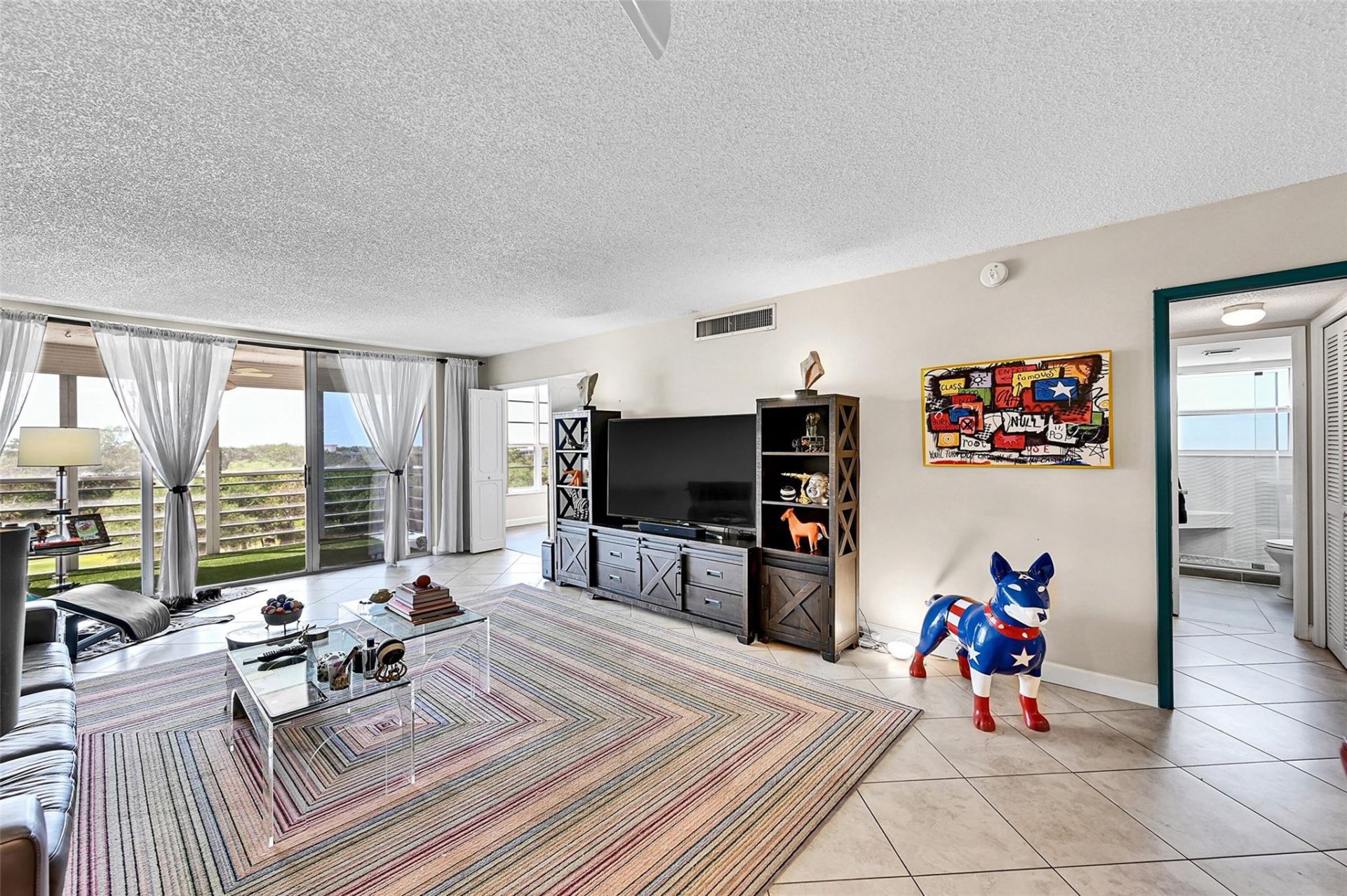 605 Oaks Drive, Unit 701, Pompano Beach, FL 33069 Photo