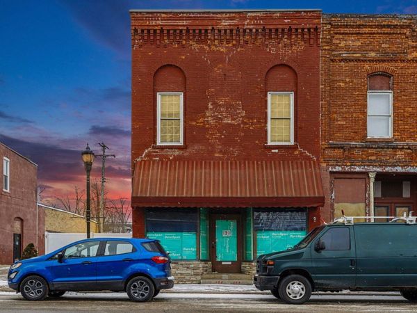 130 E Water Street, Constantine, MI 49042