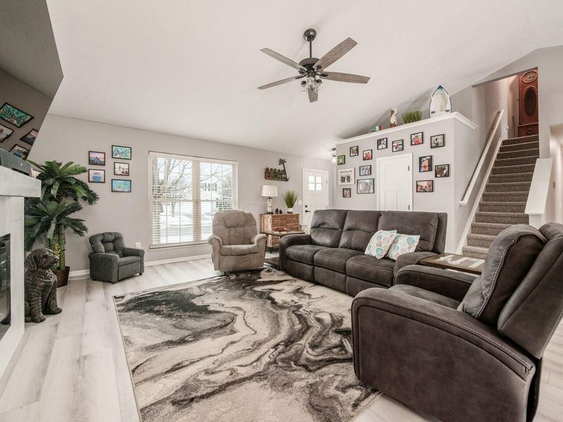 4958 Hilliard Green Drive, Hilliard, OH 43026 Photo 5