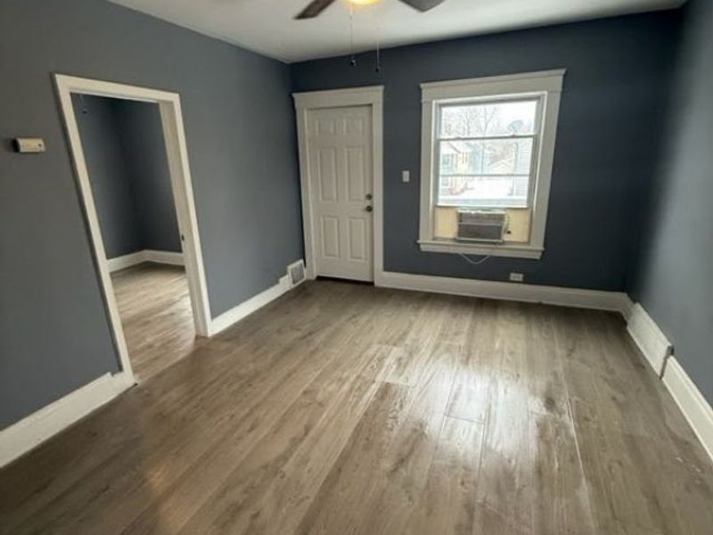 10304 Shale Avenue, Cleveland, OH 44104 Photo 8