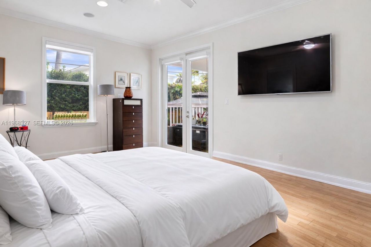 7431 Center Bay Dr , North Bay Village, FL 33141 Photo