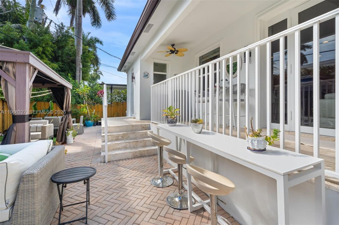 7431 Center Bay Dr , North Bay Village, FL 33141 Photo