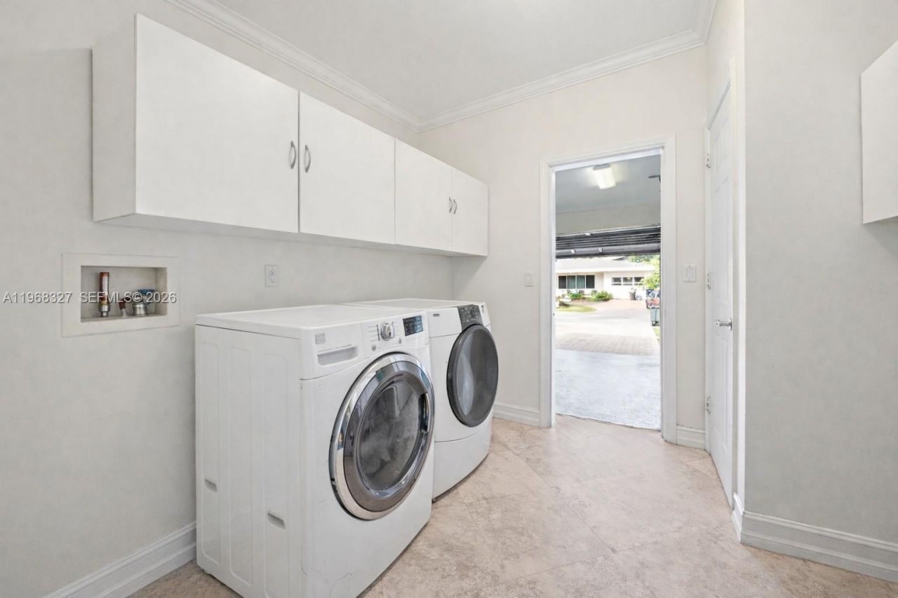 7431 Center Bay Dr , North Bay Village, FL 33141 Photo