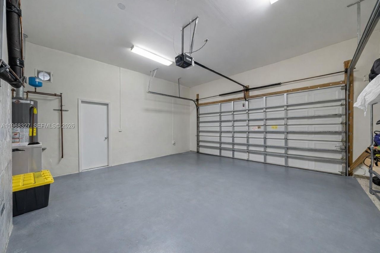 7431 Center Bay Dr , North Bay Village, FL 33141 Photo