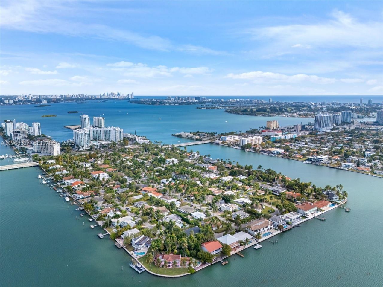 7431 Center Bay Dr , North Bay Village, FL 33141 Photo