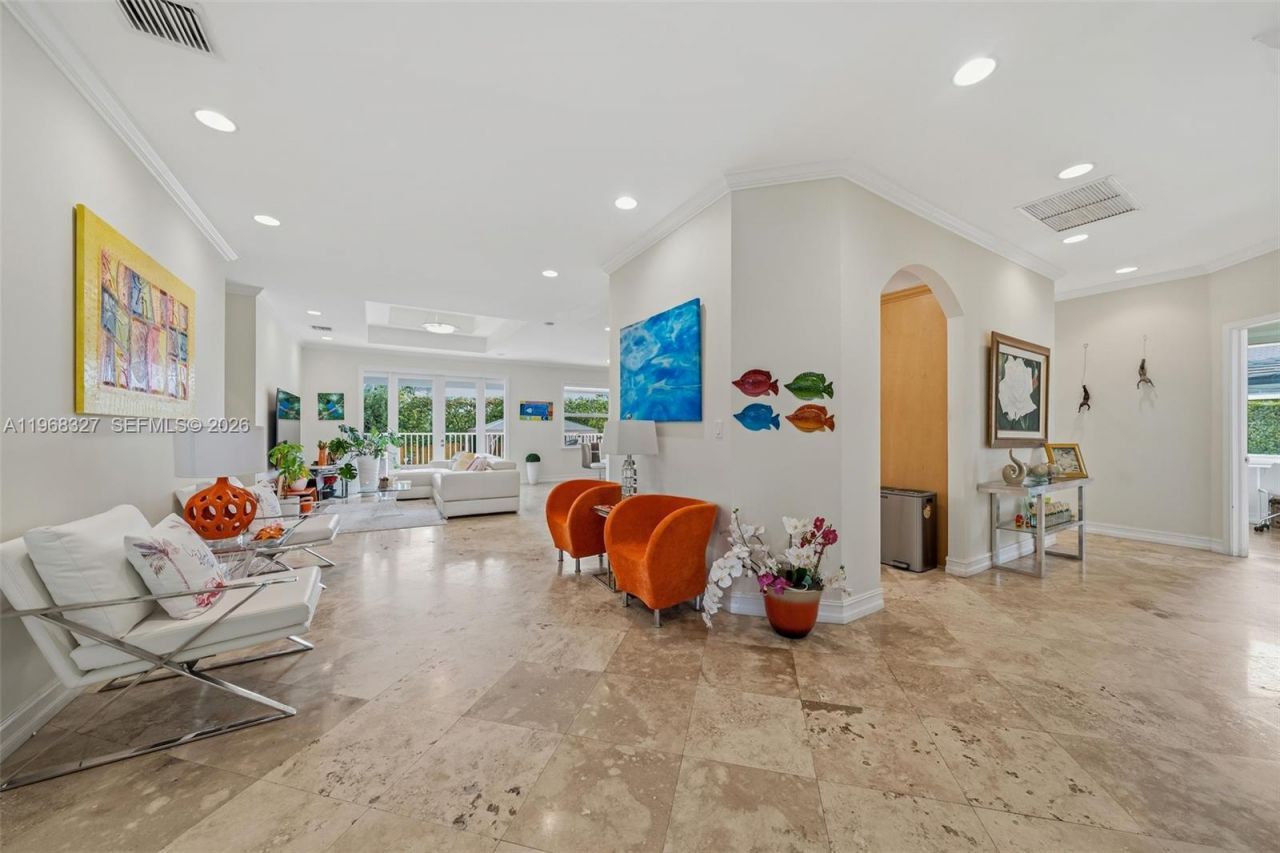 7431 Center Bay Dr , North Bay Village, FL 33141 Photo