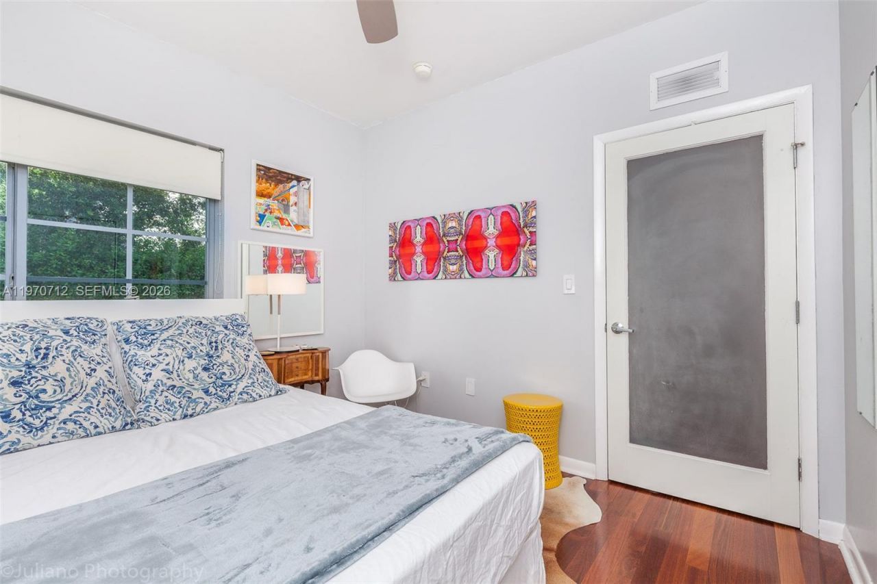 911 3rd St, Unit 1, Miami Beach, FL 33139 Photo