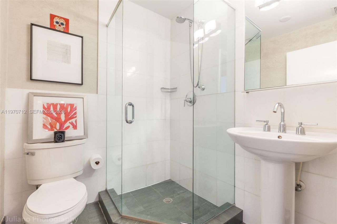 911 3rd St, Unit 1, Miami Beach, FL 33139 Photo