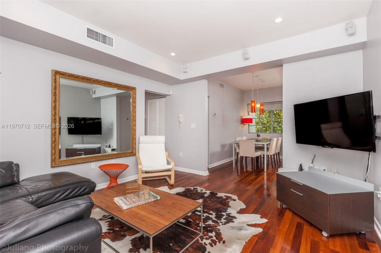 911 3rd St, Unit 1, Miami Beach, FL 33139 Photo