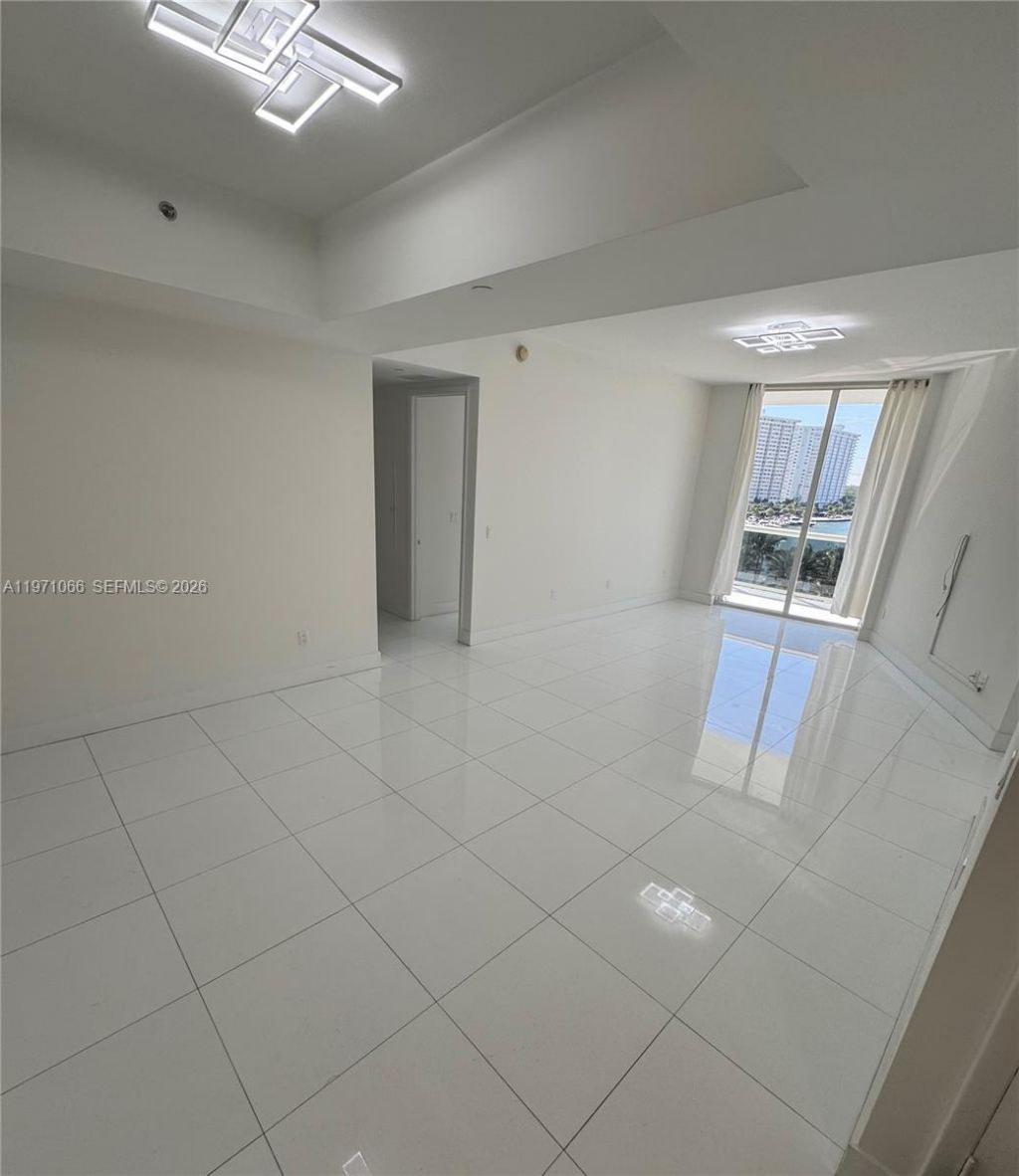 15901 Collins Ave, Unit 505, Sunny Isles Beach, FL 33160 Photo