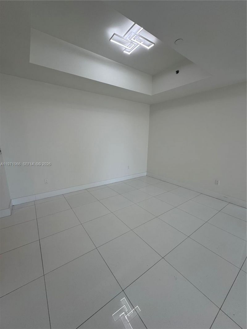15901 Collins Ave, Unit 505, Sunny Isles Beach, FL 33160 Photo