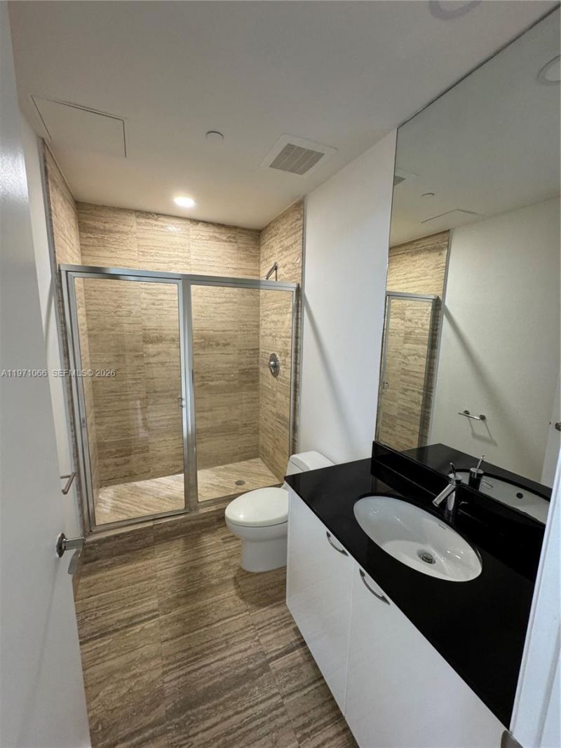 15901 Collins Ave, Unit 505, Sunny Isles Beach, FL 33160 Photo