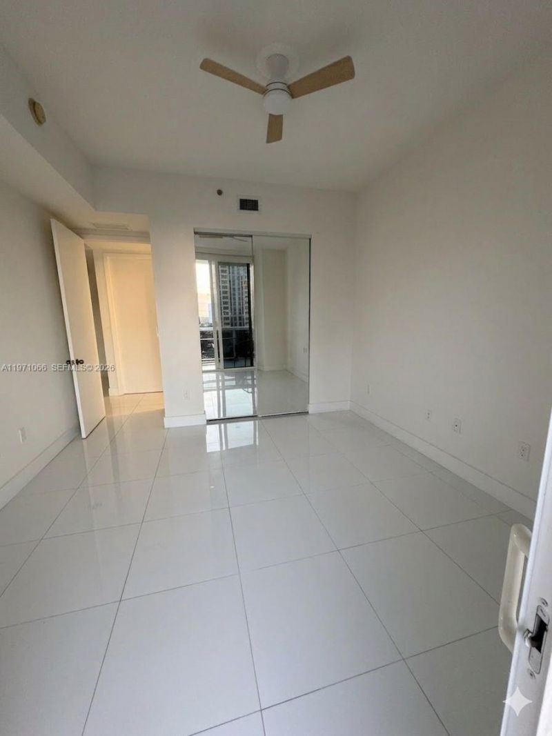 15901 Collins Ave, Unit 505, Sunny Isles Beach, FL 33160 Photo