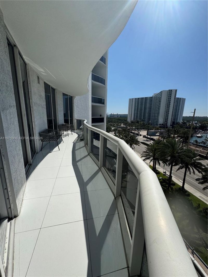 15901 Collins Ave, Unit 505, Sunny Isles Beach, FL 33160 Photo