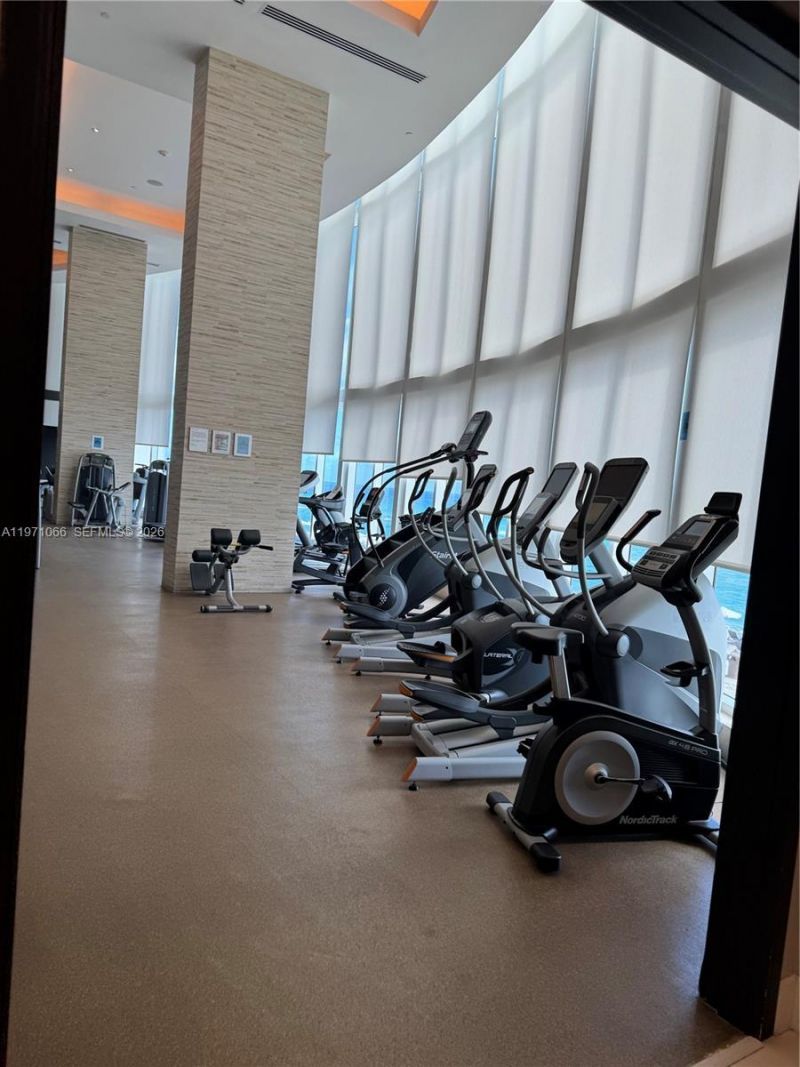 15901 Collins Ave, Unit 505, Sunny Isles Beach, FL 33160 Photo