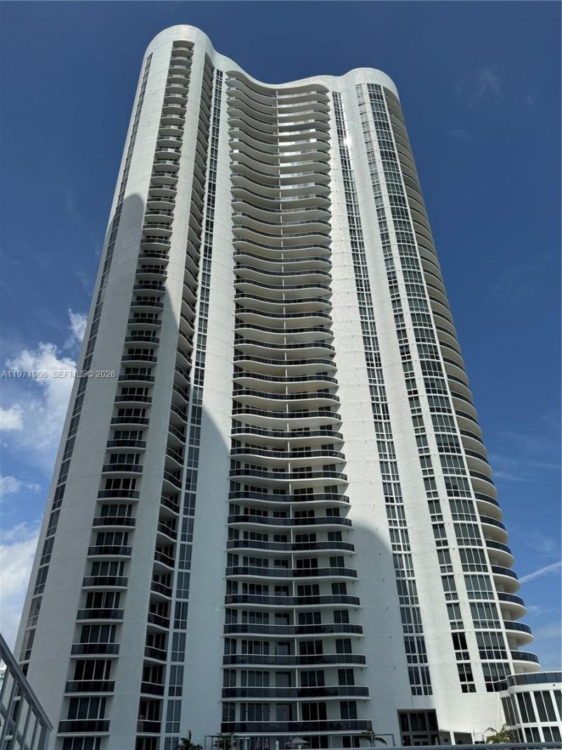 15901 Collins Ave, Unit 505, Sunny Isles Beach, FL 33160 Photo