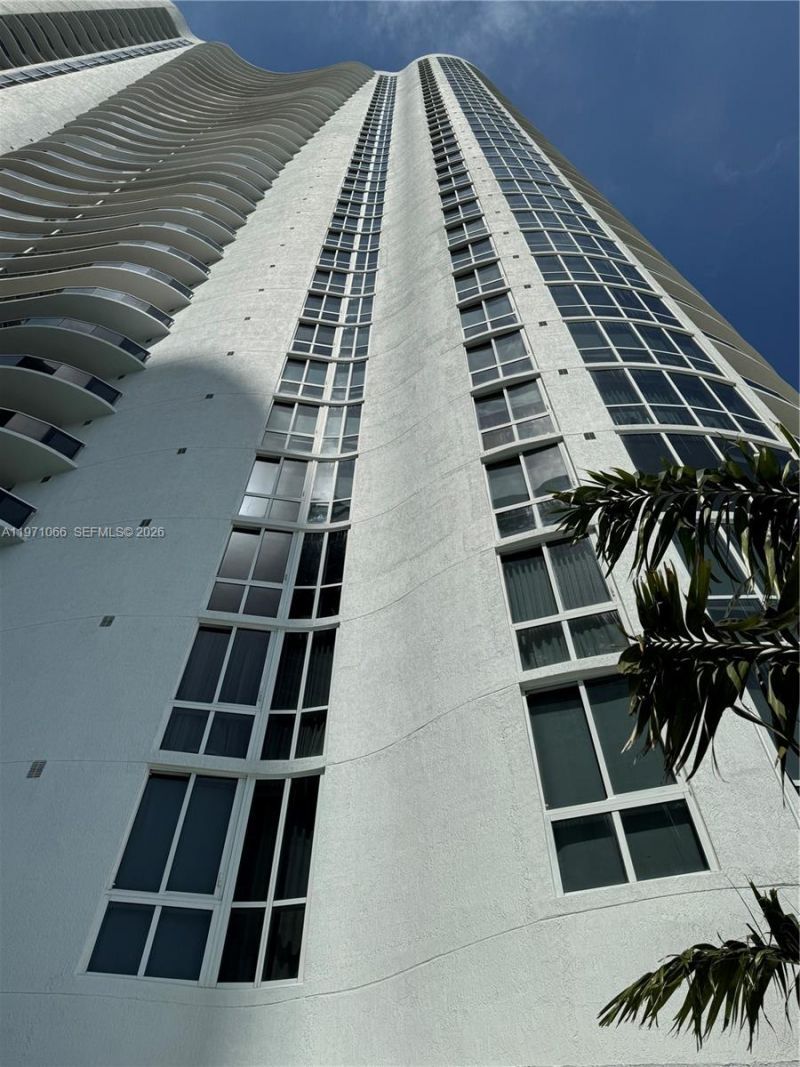 15901 Collins Ave, Unit 505, Sunny Isles Beach, FL 33160 Photo