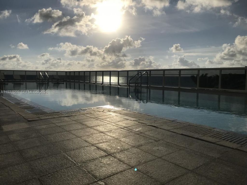 15901 Collins Ave, Unit 505, Sunny Isles Beach, FL 33160 Photo
