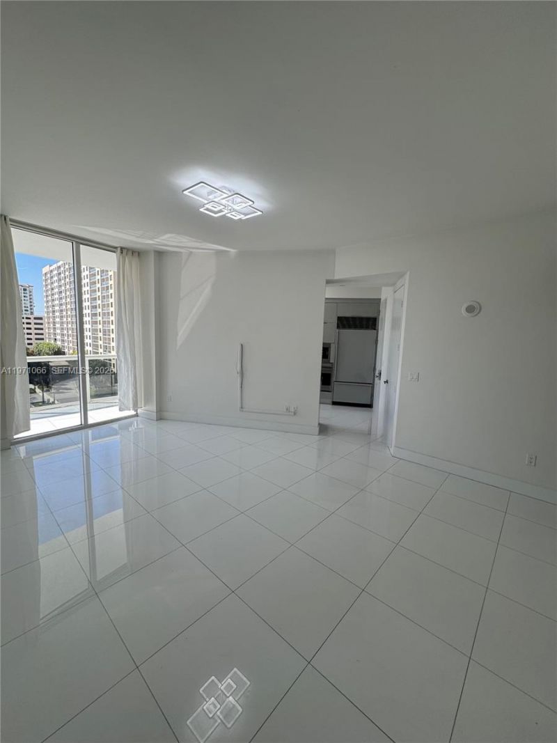 15901 Collins Ave, Unit 505, Sunny Isles Beach, FL 33160 Photo