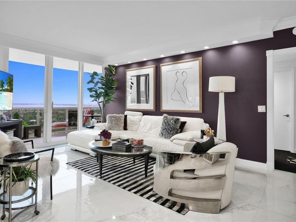 4775 Collins Ave, Unit 1806, Miami Beach, FL 33140