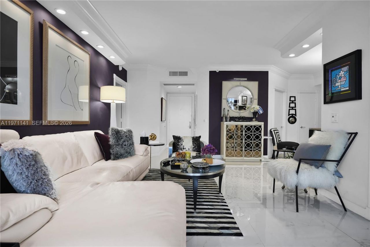 4775 Collins Ave, Unit 1806, Miami Beach, FL 33140 Photo