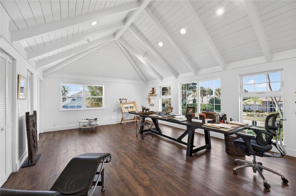 77 Cache Cay Drive, Vero Beach, FL 32963 Photo