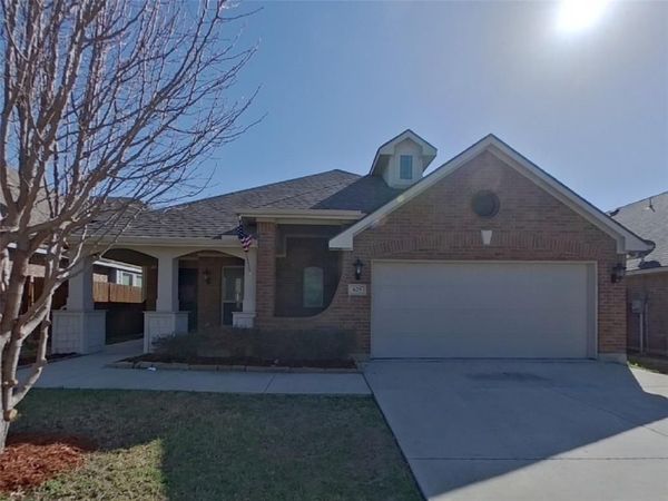 625 Fox View Drive, Fort Worth, TX 76131